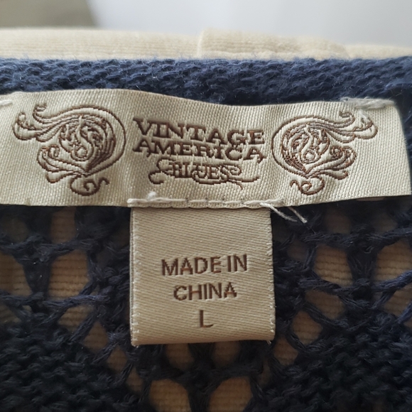 Sweater - Picture 3 of 3